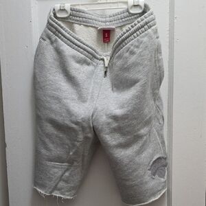 Knicks Mitchell & Ness Gray Casual Sweat Shorts